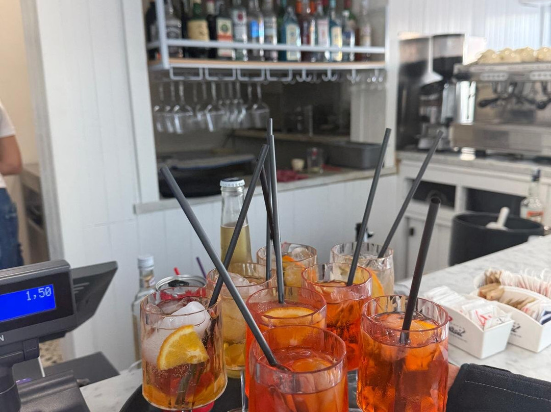 Bagno Nettuno Alba-马里纳迪彼得拉桑塔必去景点