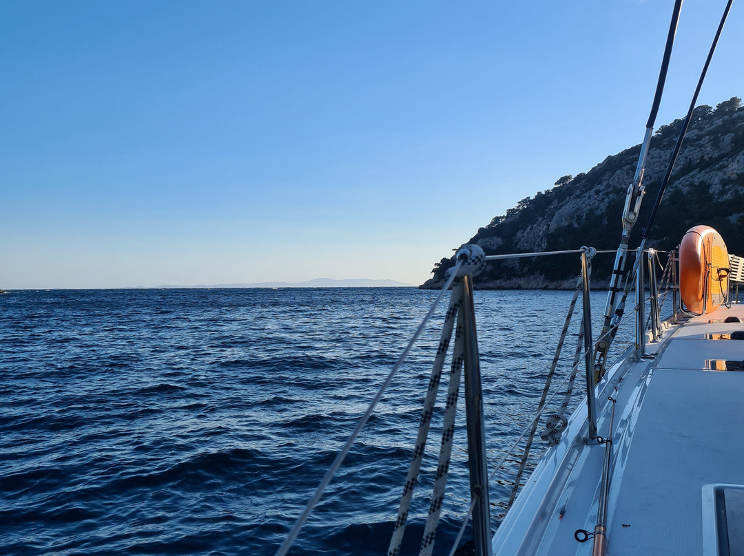 Luxury Sailing-特罗吉尔必去景点
