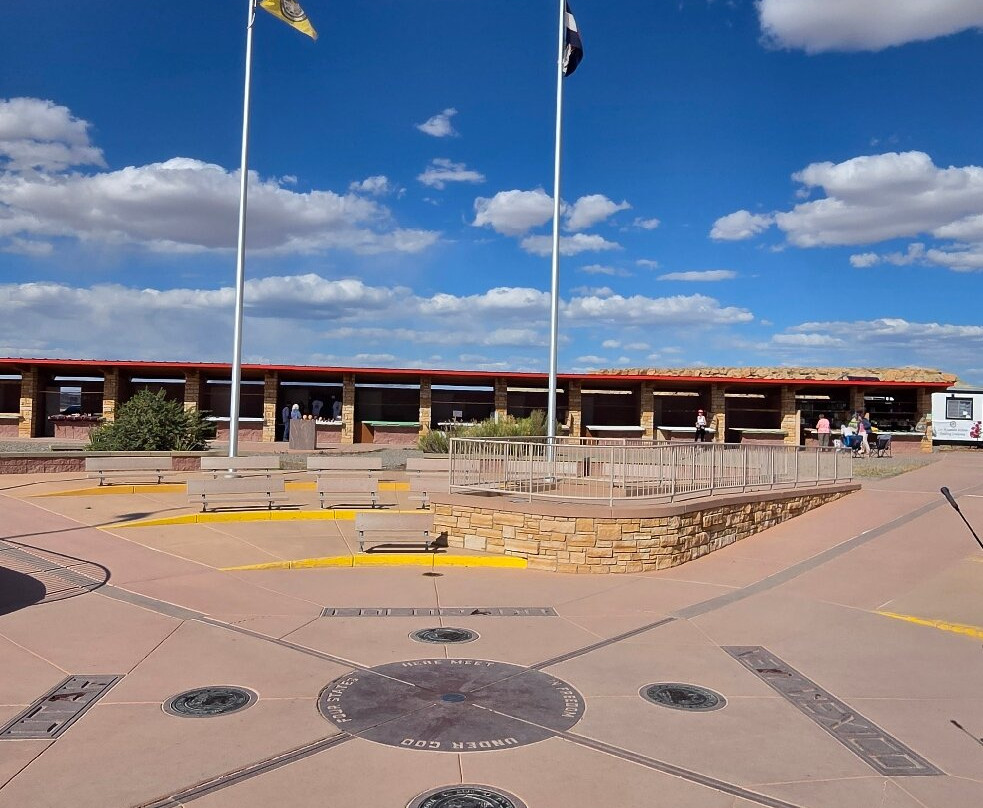 Four Corners Monument-Teec Nos Pos必去景点