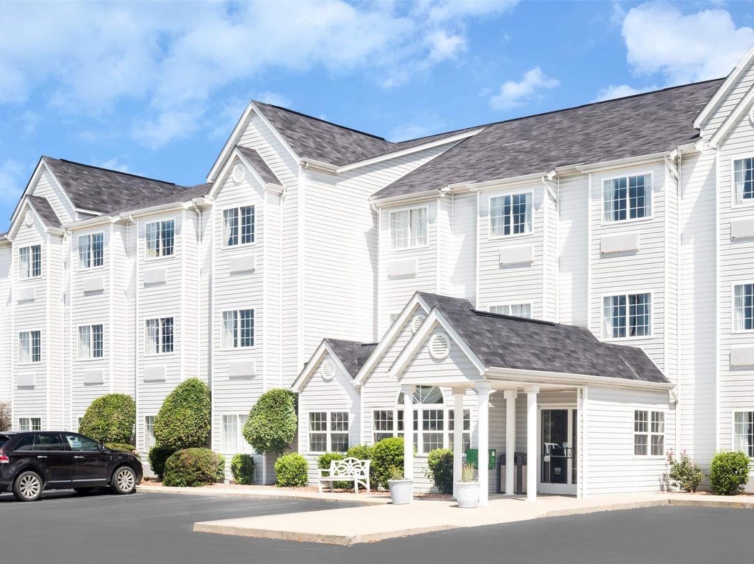 Manchester酒店住宿-Microtel Inn & Suites
