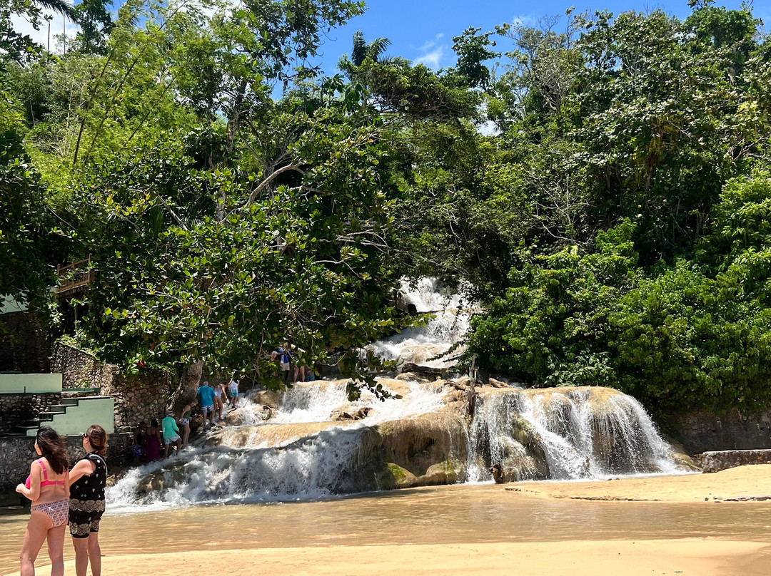 Dunn's River Falls and Park-奥乔里奥斯必去景点