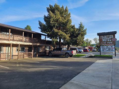Frontier Motel & RV Park-旅行者