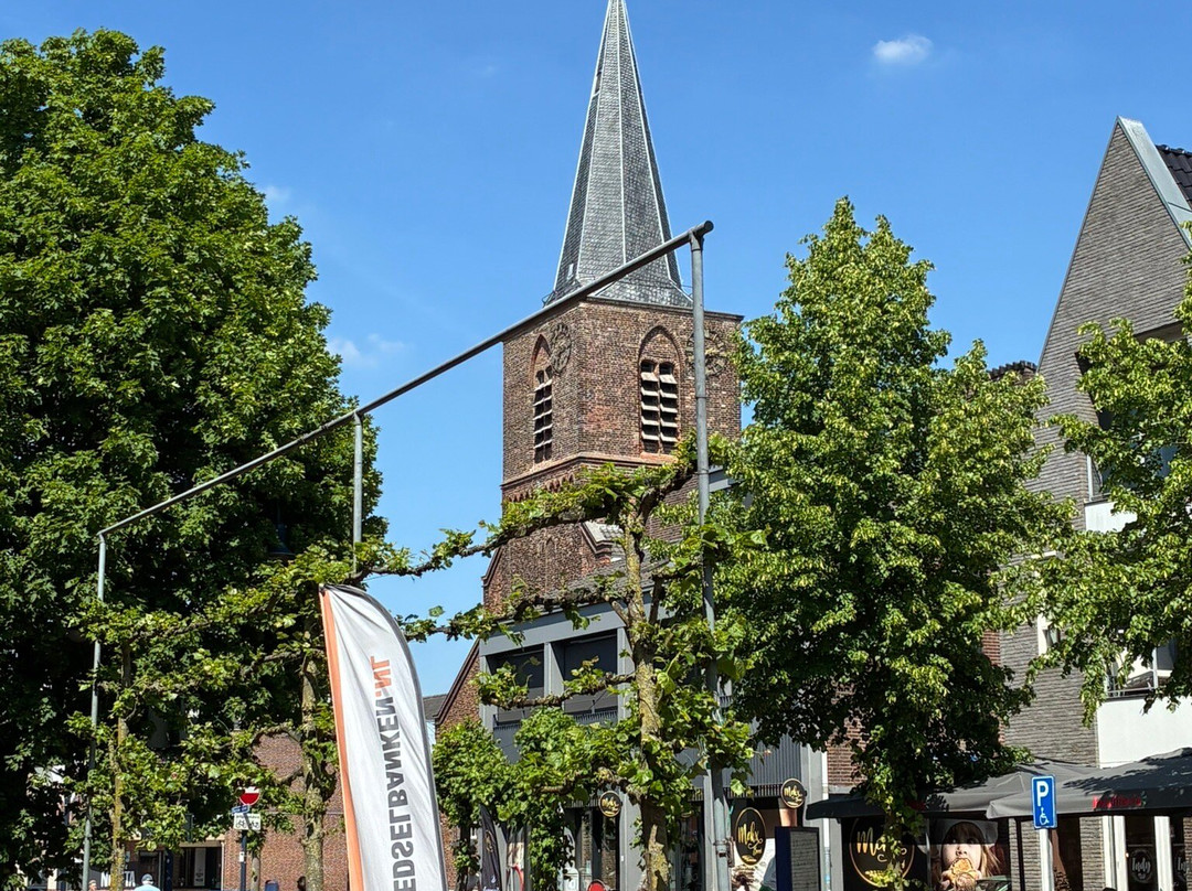 Oude of Sint Alexanderkerk Bennekom uit 1358-本讷科姆必去景点