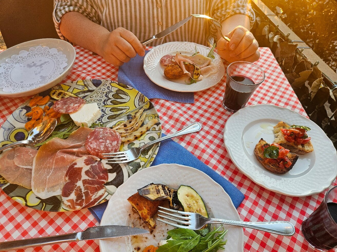 Trattoria Da Luciano A Priora