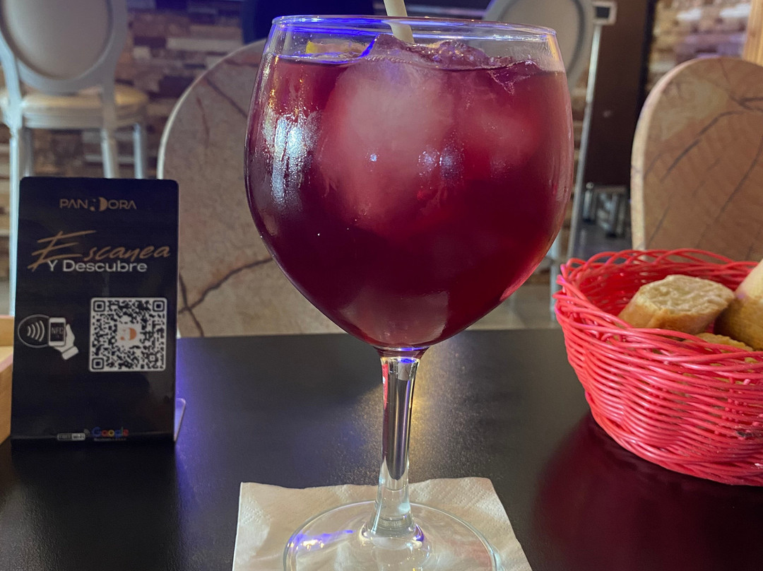 Pandora Bar