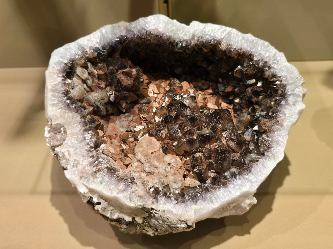 Deutsches Edelsteinmuseum-伊达尔-奥伯施泰因必去景点