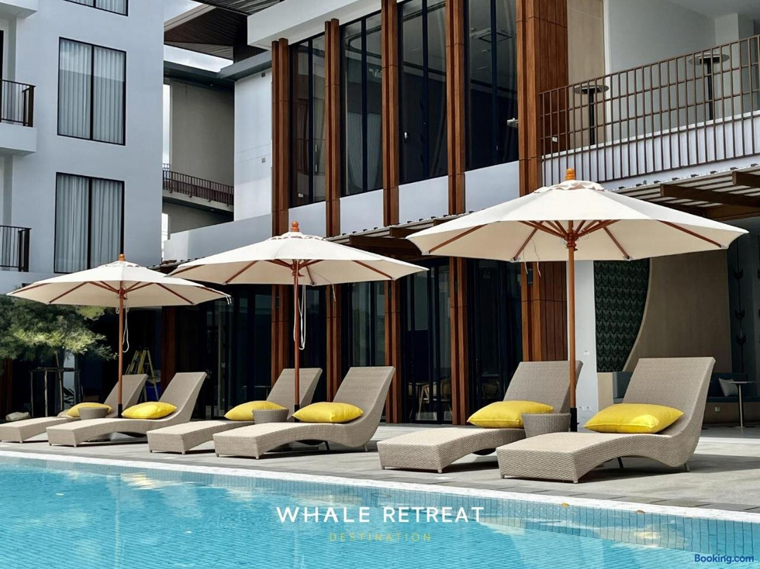 Whale Retreat Destination