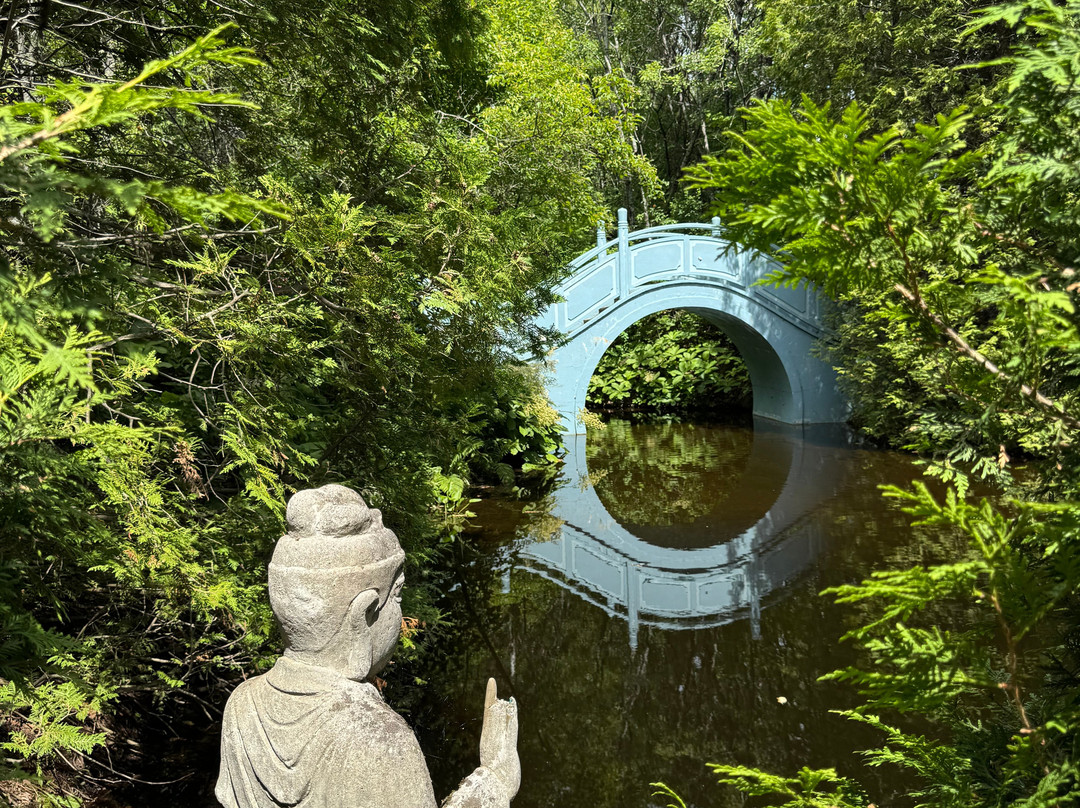 Les Jardins De Quatre Vents-拉马尔拜必去景点
