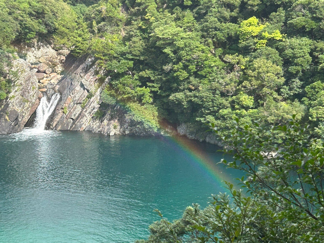 Toroki Falls-屋久岛町必去景点