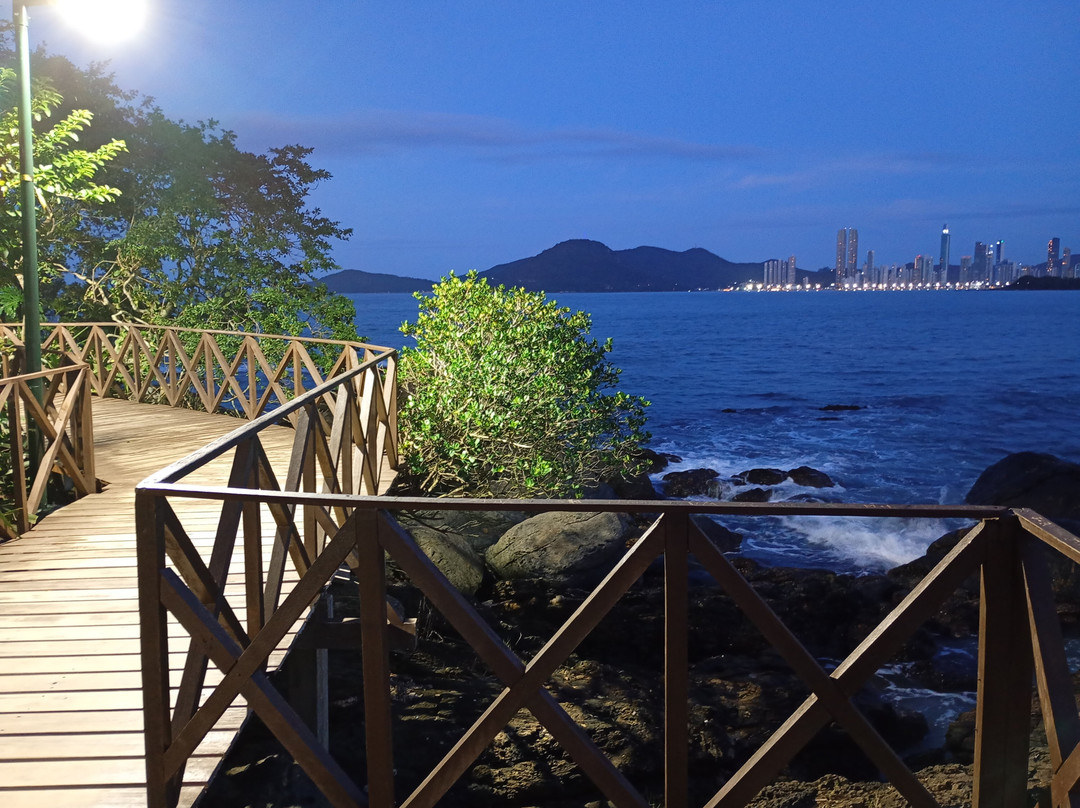Deck do Pontal Norte-康泊琉海水浴场必去景点