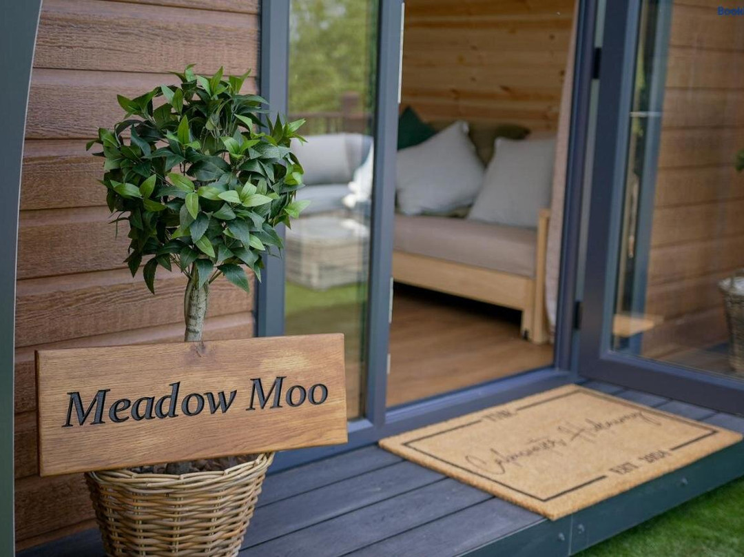 Calmwater Hideaway