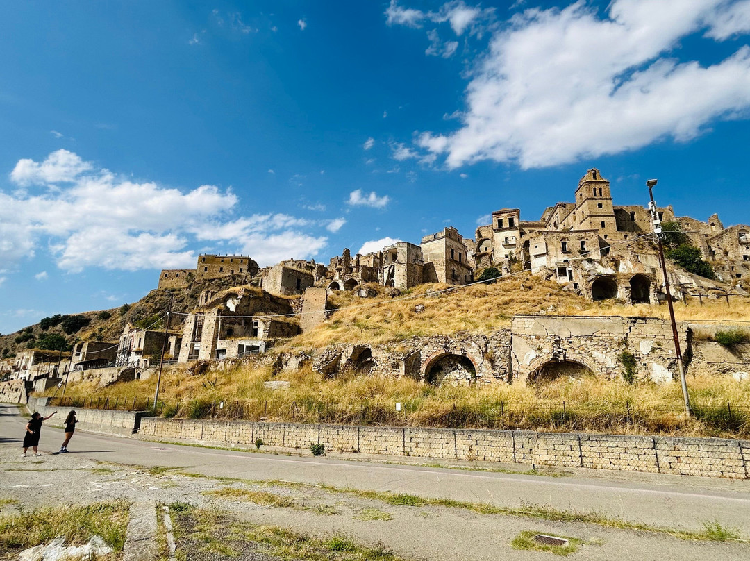 Parco Museale Scenografico di Craco-Craco必去景点