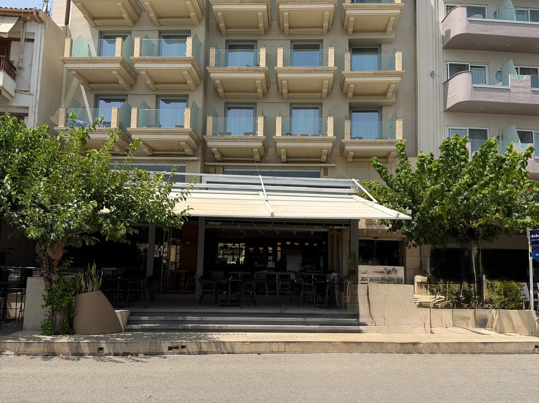 纳夫斯酒店主图