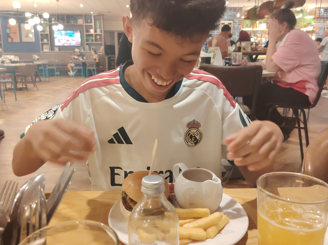 盖威克机场市中心旅屋酒店主图
