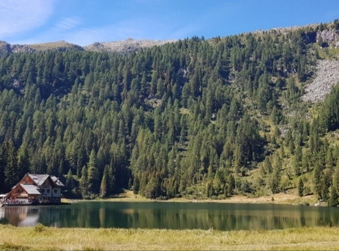 Lago Nambino-马多纳迪坎皮格里奥必去景点