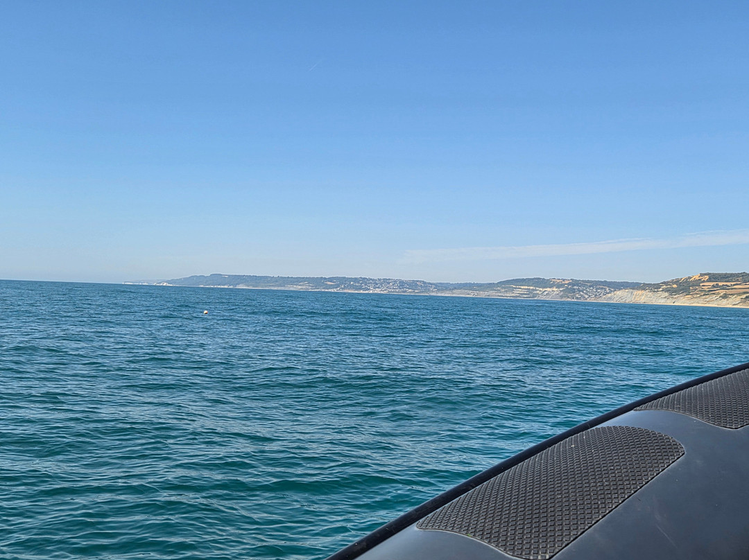 Lyme Bay RIB Charter-West Bay必去景点