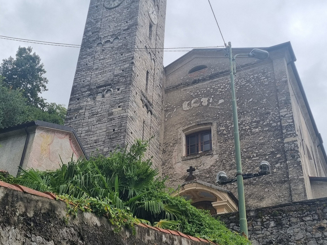 Chiesa dei Santi Mamete e Agapito-San Mamete Valsolda必去景点