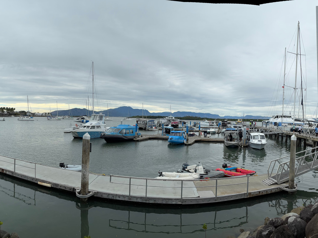 Port Denarau Marina-丹娜努岛必去景点