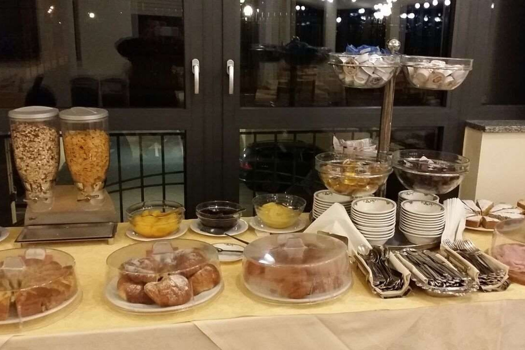 圣乔治酒店主图