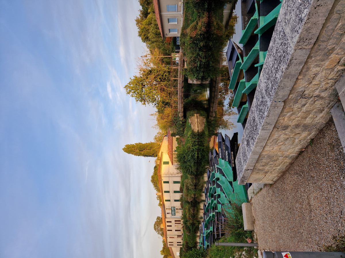 Logis le Central-旅行者