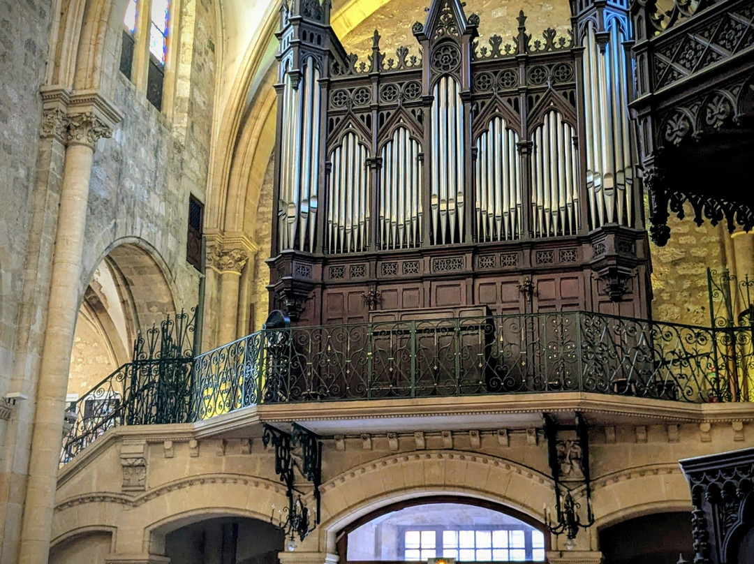 St. Jacques Church-贝吉拉克必去景点