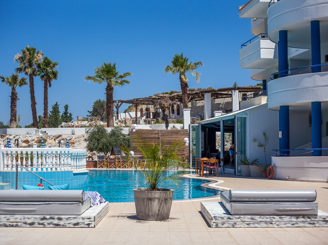 Ladiko酒店住宿-上坎波什酒店