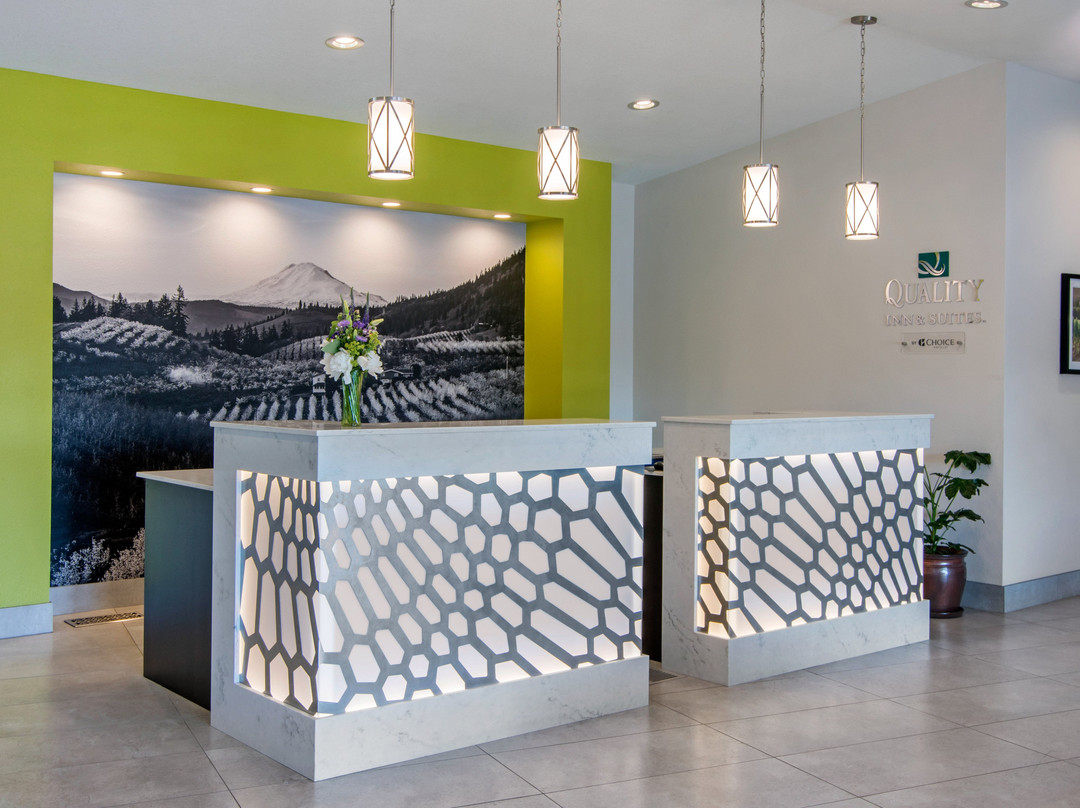 Quality Inn & Suites Albany主图