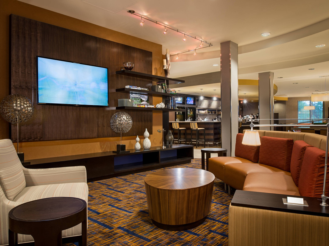 Courtyard Hanover Lebanon主图