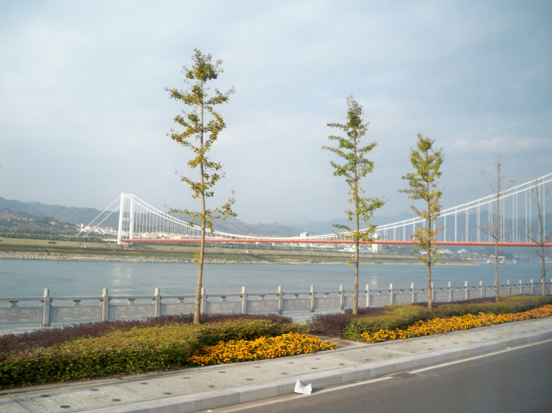 西陵长江大桥景点图片