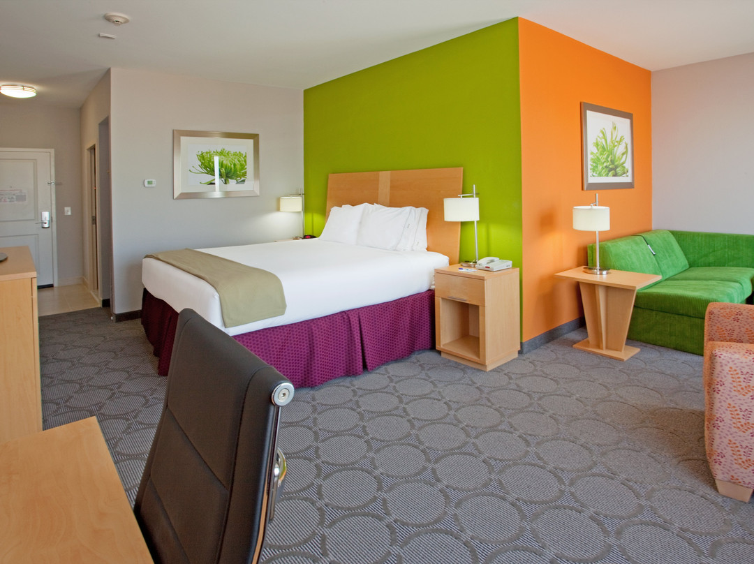 Holiday Inn Express & Suites Clute - Lake Jackson by IHG主图