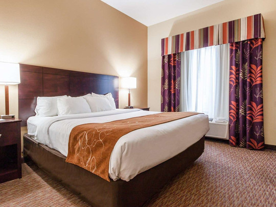 Comfort Suites Pecos主图