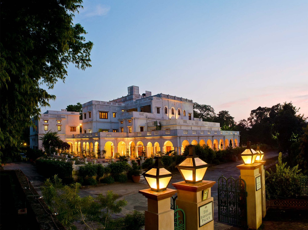 旁遮普邦酒店住宿-The Baradari Palace Patiala