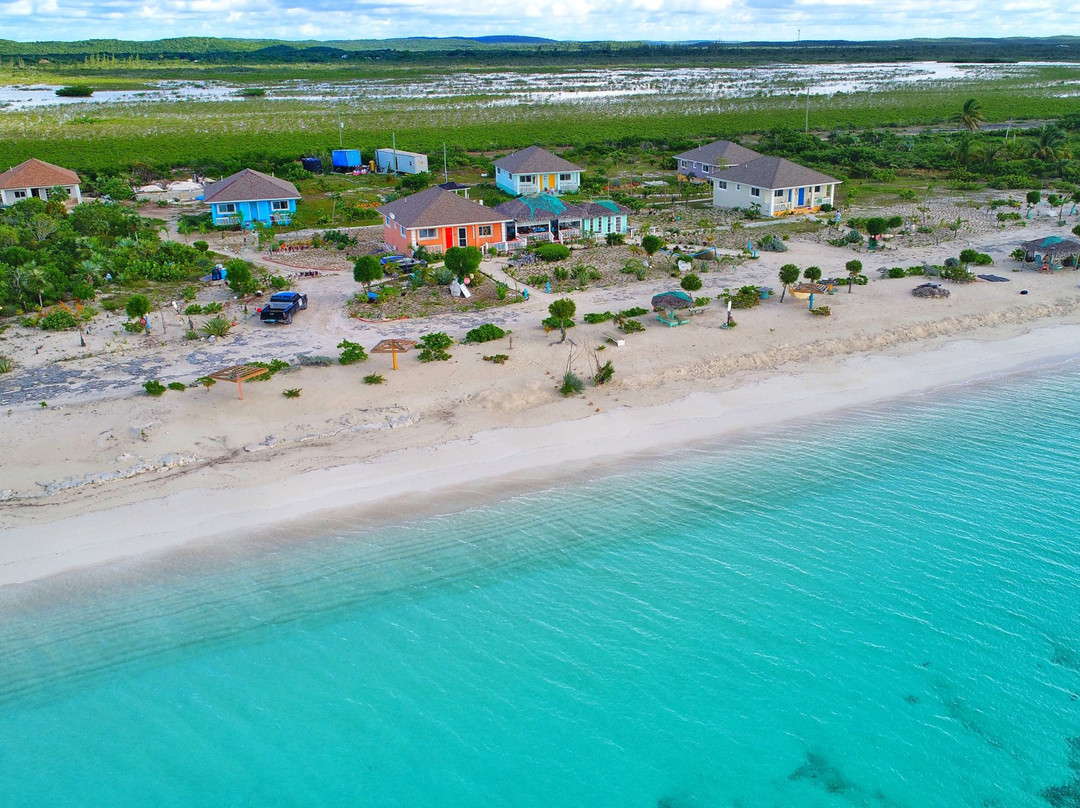 Cat Island酒店住宿-Rollezz Villas Beach Resort