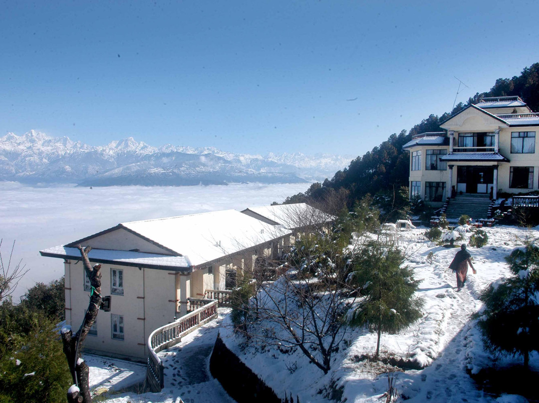Tatopani酒店住宿-Nagarkot Hillside Village Resort