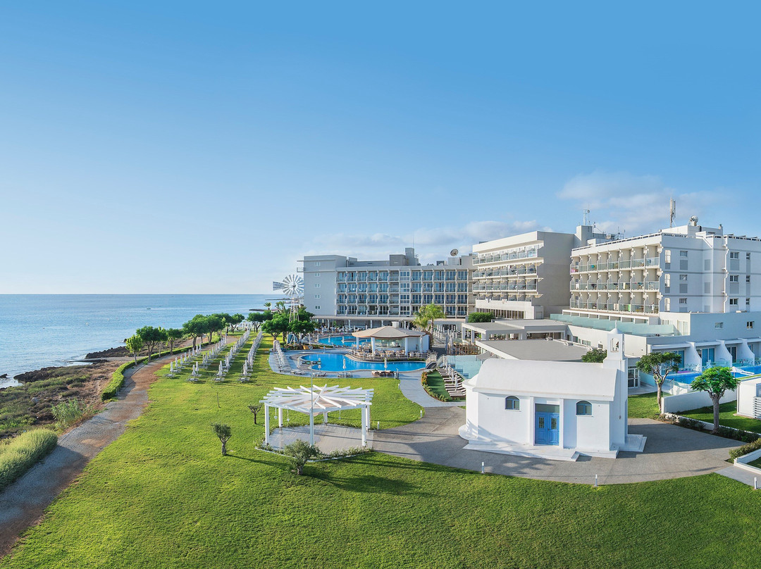 Pernera Beach Hotel