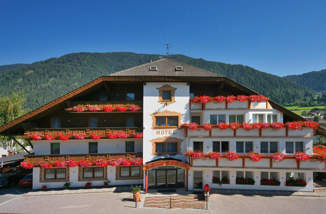 Rasun Anterselva酒店住宿-Hotel Kronplatzer Hof