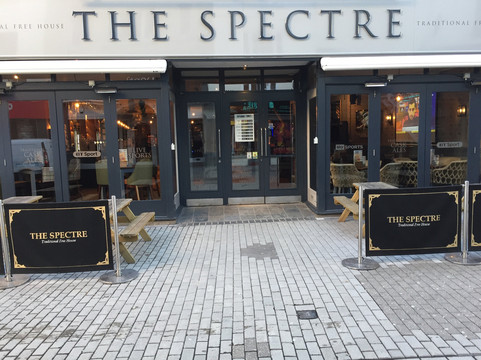 Spectre Cheltenham-切尔滕纳姆必去景点