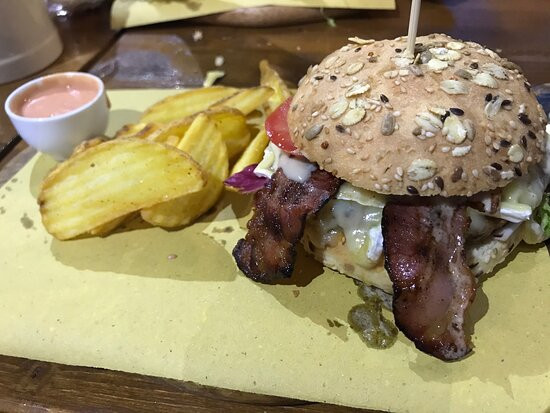 Wild Horse Irish Pub-弗利必去景点