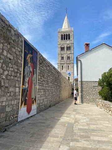 Tower of assumption of saint Mary-Rab Town必去景点