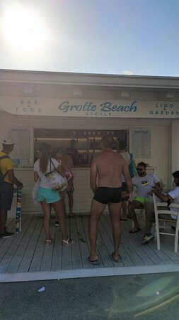 Grotte Beach Sicilia景点图片