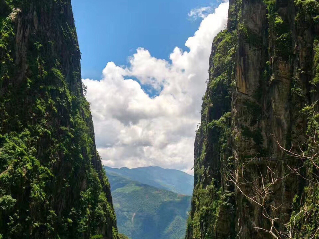 大理苍山石门关景区景点图片