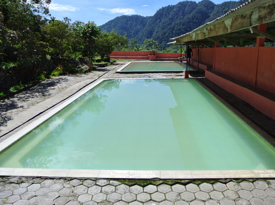 不拉士打宜旅游景点-Hot Spring Pesona Sibayak View