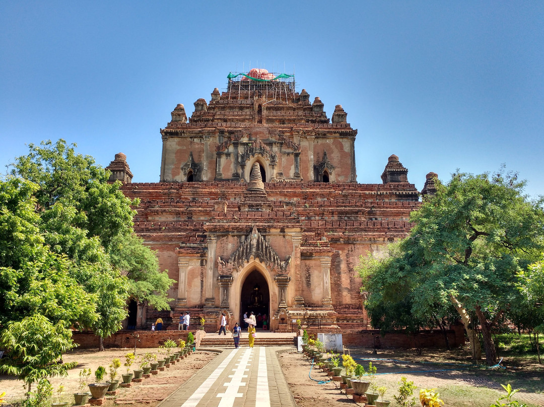 Dhammayangyi Temple景点图片