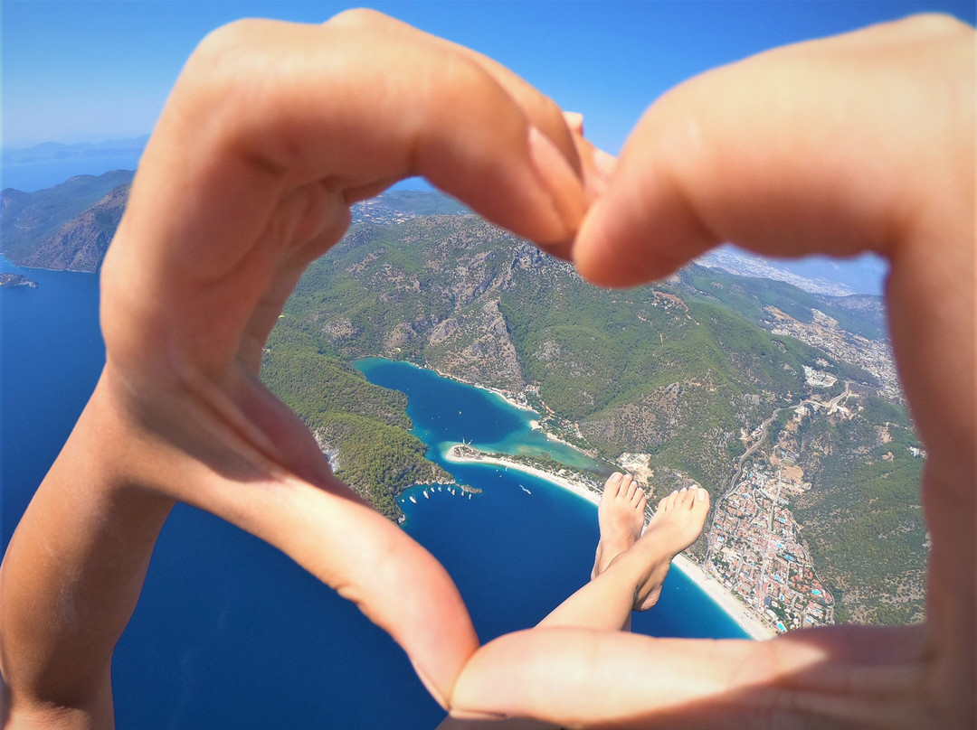 Skywalkers Paragliding景点图片