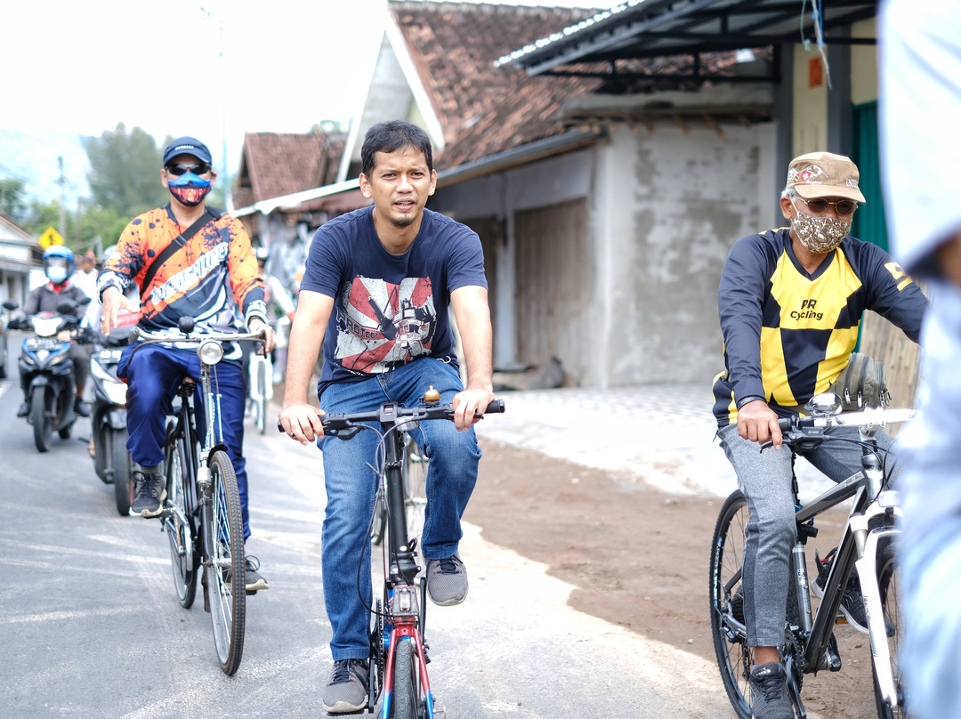 Joglo Menoreh Resto & Homestay