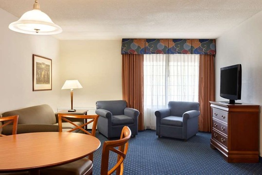 Country Inn & Suites by Radisson, Fredericksburg South (I-95), VA主图