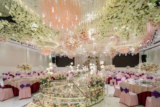 万德华美达安可酒店主图