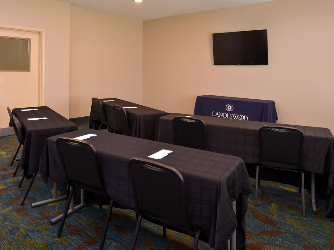 Candlewood Suites Bloomington-Normal by IHG主图