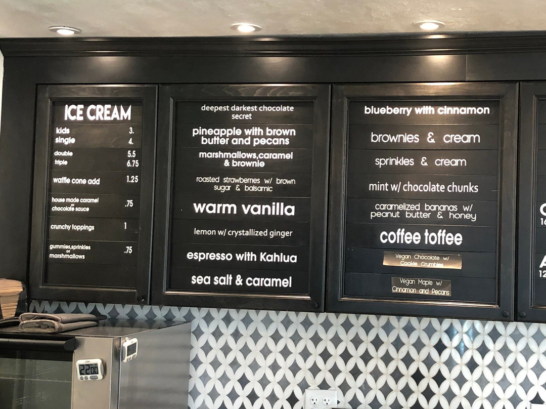 Bright Ice Scoop Shop