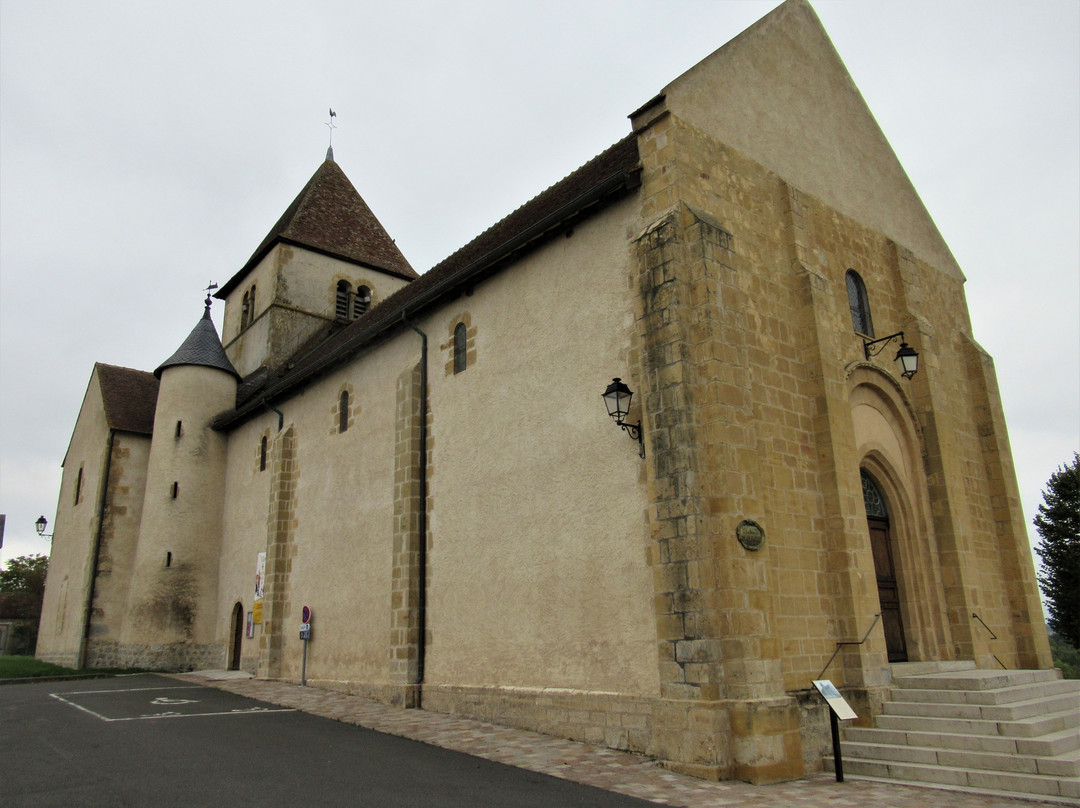 Eglise Saint Pierre景点图片